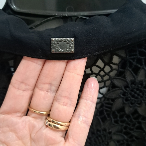 Harley Davidson Shirt Women's Size Large Black Crochet Flower Accents Rayon - Picture 5 of 13